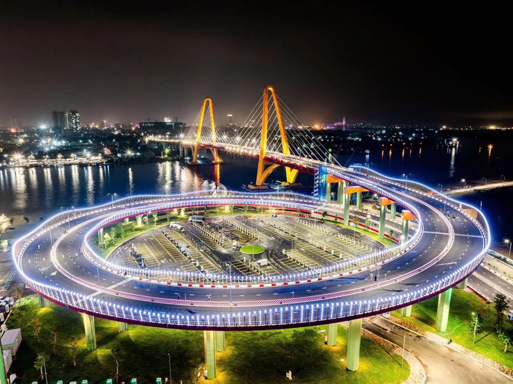 Vingroup thông xe cầu Hoàng  Gia – biểu tượng phát triển mới phía Đông Bắc thành phố Hải Phòng